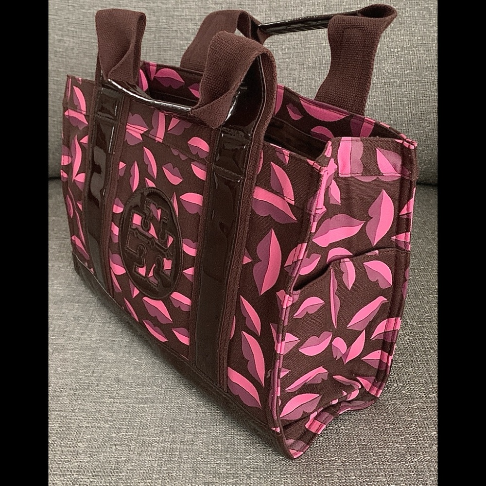 Tory Burch Tote -NWOT…Authentic